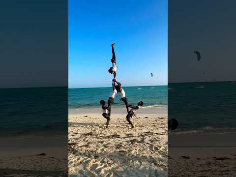 Beach games in #kenya #courtintheact #kiteboarding #beach #kitesurf #truekiteboarding #lifestyle