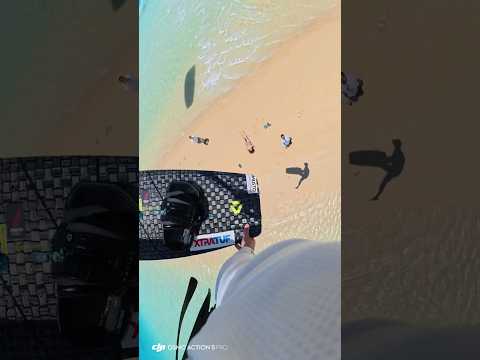 Boosting sandbars in Egypt! 👌👌👌 #courtintheact #kiteboarding #bigair #kitesurf
