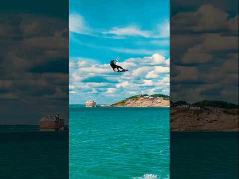 Home spot! #kiteboarding #uk #isleofwight #courtintheact #kitesurf