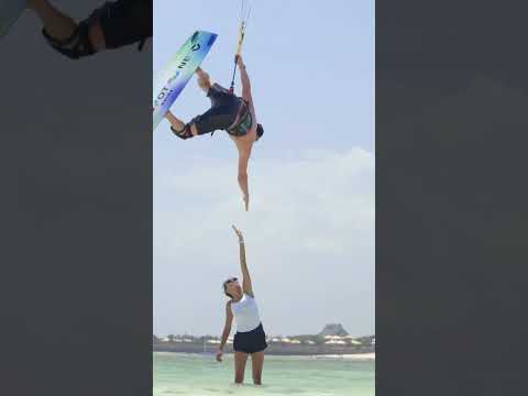 Always ready for the shreddy! #courtintheact #freeride #actionsports #efoil #kitesurfing