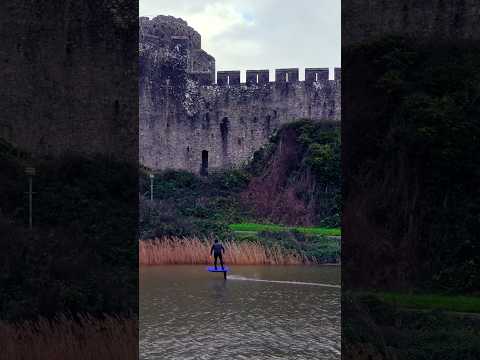 Castle country! Exploring history riding the future ;) #courtintheact #efoil #castle @Fliteboard