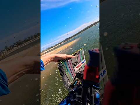 What’s your first trick at the spot!? #courtintheact #freeride #kitesurfing @DUOTONEKiteboarding