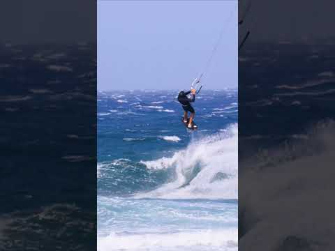 Insane Kitesurfing Moves by Shahar Tsabary with XR Pro 2 in Gran Canaria! 🌊👏🏼 – kitesurf videó és tippek