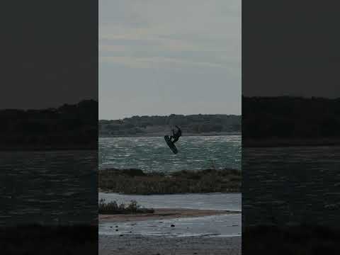Finn F. always showing consistency from the first to the last heat 🔥 – kitesurf videó és tippek
