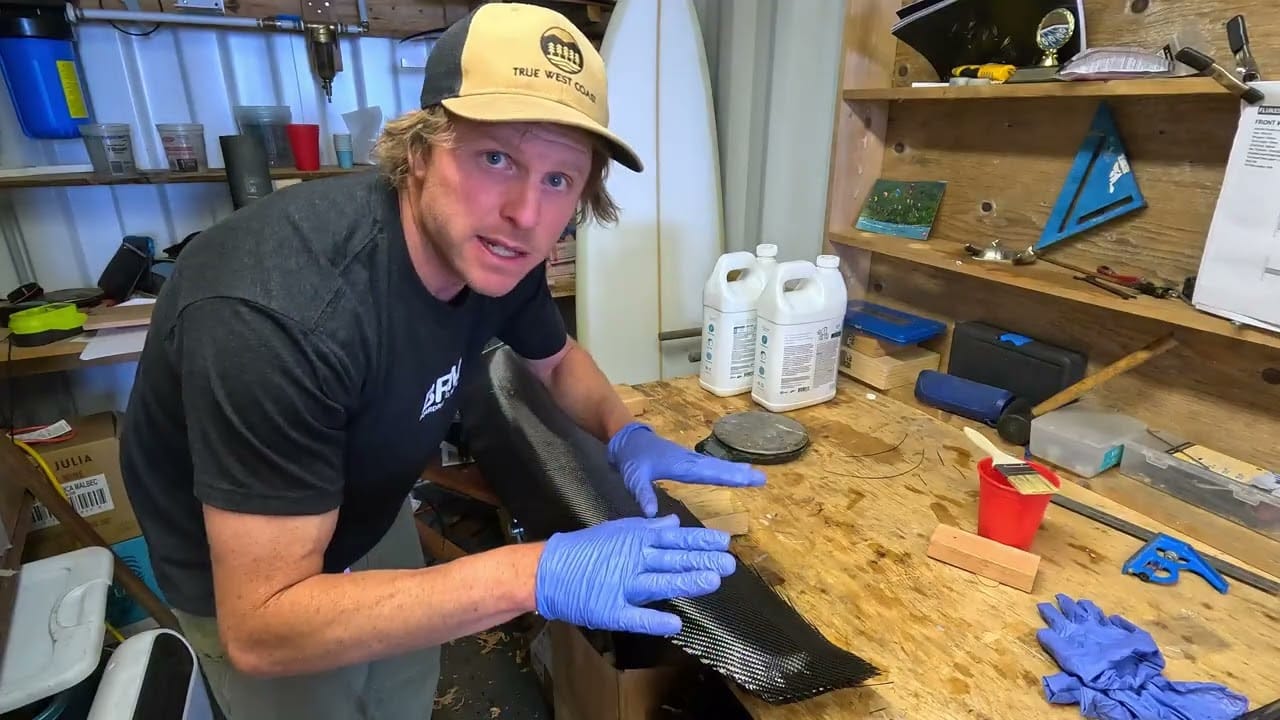 Video 4: How to Make a Hydrofoil V5: Front Wing Lamination (Part 2) – kitesurf videó és tippek